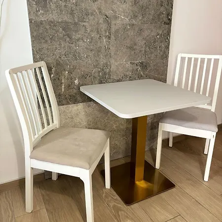 Apartamento Garsoniera Arcul De Triumf